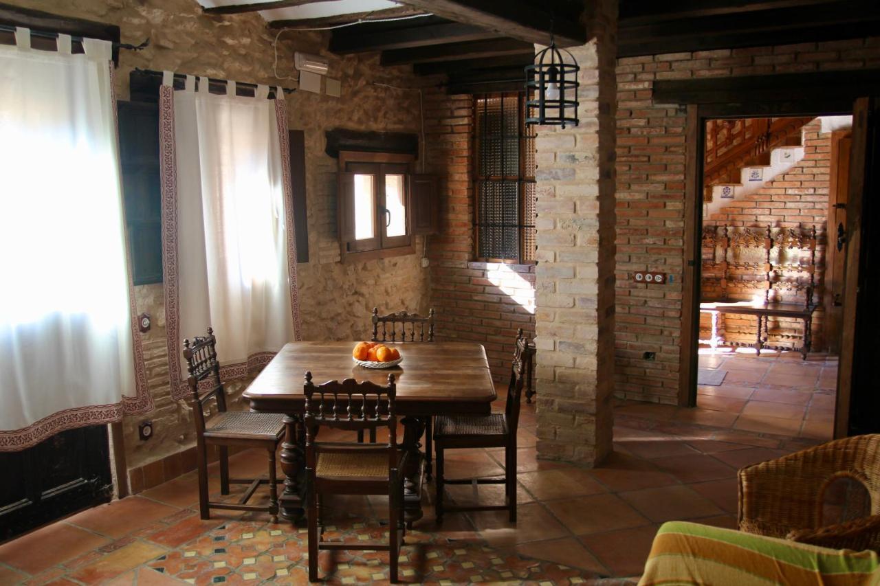 Penzion La Fabriqueta De Cent Piques Fontanars dels Alforins Exteriér fotografie